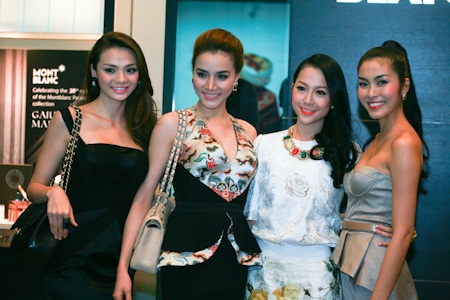 Tăng Thanh Hà, Ngô Thanh Vân “du hí” trời Sing - 5 Tăng Thanh Hà, Ngô Thanh Vân “du hí” trời Sing - 5