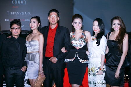 Tăng Thanh Hà, Ngô Thanh Vân “du hí” trời Sing - 12 Tăng Thanh Hà, Ngô Thanh Vân “du hí” trời Sing - 12