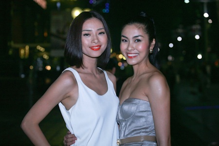 Tăng Thanh Hà, Ngô Thanh Vân “du hí” trời Sing - 2 Tăng Thanh Hà, Ngô Thanh Vân “du hí” trời Sing - 2