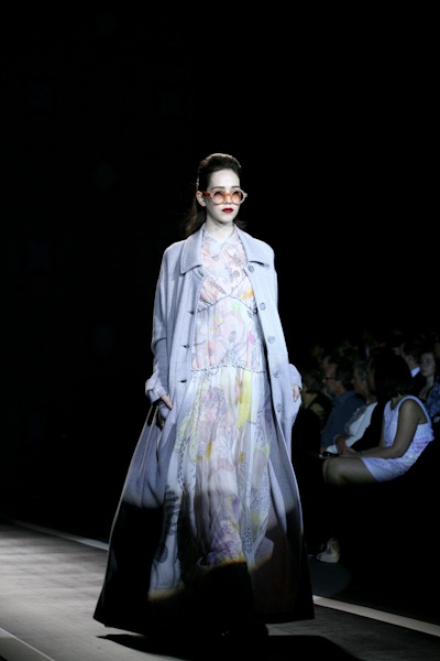 Tăng Thanh Hà, Ngô Thanh Vân “du hí” trời Sing - 23 Tăng Thanh Hà, Ngô Thanh Vân “du hí” trời Sing - 23