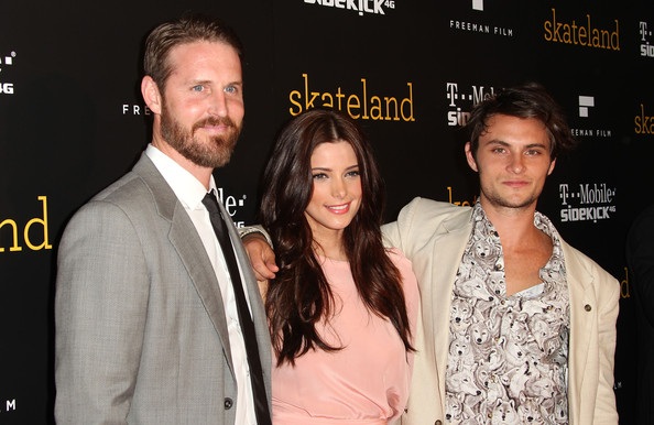Ashley Greene cực xinh trong buổi công chiếu phim mới - 15