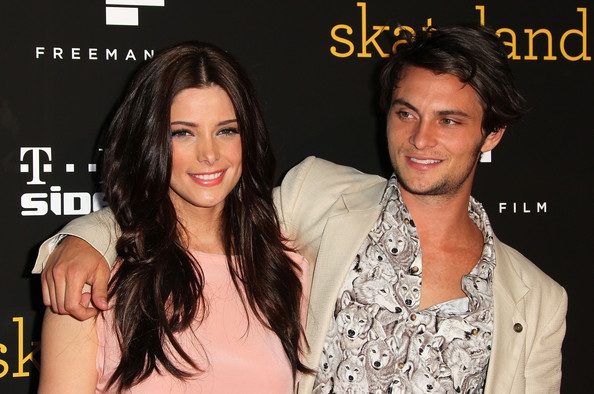 Ashley Greene cực xinh trong buổi công chiếu phim mới - 12