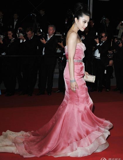 Mỹ nhân Hoa ngữ khoe dáng tại LHP Cannes lần thứ 64 - 13