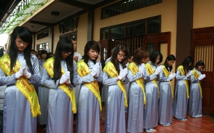 Náo nức về Thiền viện Sùng Phúc chiêm bái Xá lợi Phật  - 8