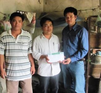 Món quà ý nghĩa với gia đình cháu bé bị bệnh tim - 2