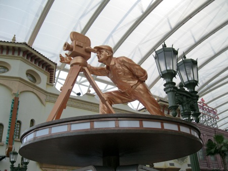 Tăng Thanh Hà giản dị giữa đời thường - 15