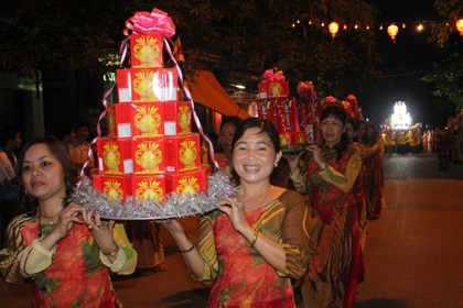 Không khí đại lễ Phật Đản 2011 đã ngập tràn khắp các tỉnh miền Bắc - 14