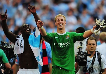 Lễ đăng quang chức vô địch FA hoành tráng của Man City - 2 Lễ đăng quang chức vô địch FA hoành tráng của Man City - 2