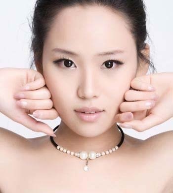 Bảo vệ da đón nắng hè - 1