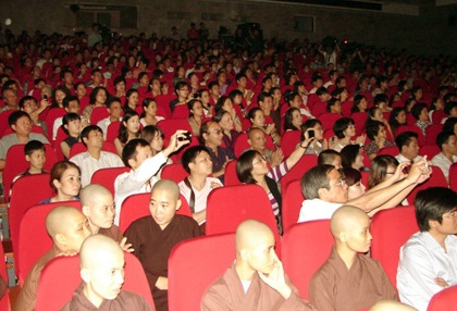 Không khí đại lễ Phật Đản 2011 đã ngập tràn khắp các tỉnh miền Bắc - 3