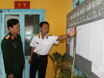 Ngày hội lớn giữa trùng khơi  - 1