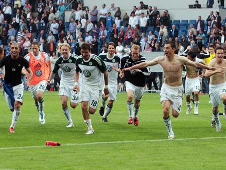 Bayern đành về thứ ba, Wolfsburg thoát hiểm - 3 Bayern đành về thứ ba, Wolfsburg thoát hiểm - 3