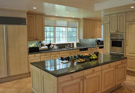 Cựu “ông chủ” Facebook tậu nhà 8,6 triệu USD - 12 Cựu “ông chủ” Facebook tậu nhà 8,6 triệu USD - 12