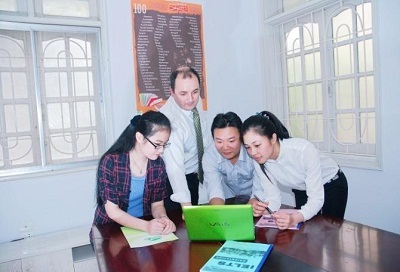 Ngoại ngữ - Tấm hộ chiếu cho cánh cửa tương lai - 3 Ngoại ngữ - Tấm hộ chiếu cho cánh cửa tương lai - 3