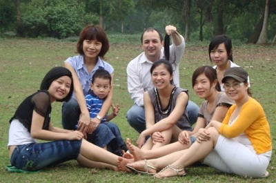 Ngoại ngữ - Tấm hộ chiếu cho cánh cửa tương lai - 6 Ngoại ngữ - Tấm hộ chiếu cho cánh cửa tương lai - 6