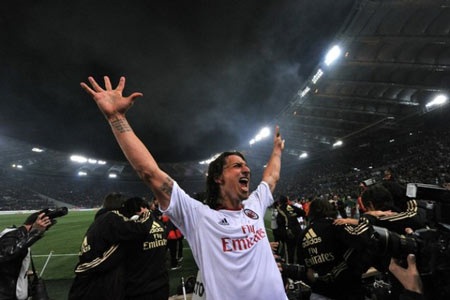 Top 10 bản hợp đồng thành công nhất Serie A 2010/11 - 2 Top 10 bản hợp đồng thành công nhất Serie A 2010/11 - 2