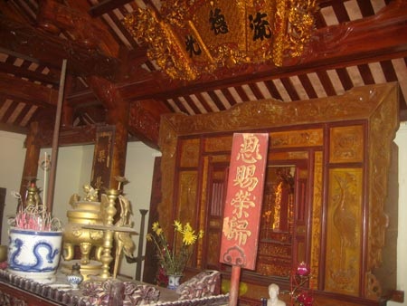 Dòng họ tiến sĩ bên bờ sông Lam - 1 Dòng họ tiến sĩ bên bờ sông Lam - 1