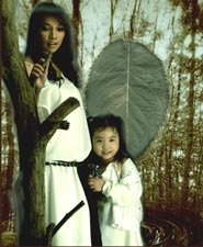 Giới nghệ sĩ - Ngàn lẻ những câu chuyện buồn vui - 2