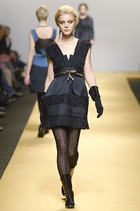 Nét độc đáo trong vẻ đẹp nữ tính - 8