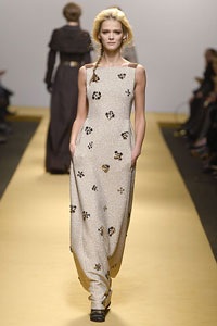 Nét độc đáo trong vẻ đẹp nữ tính - 28