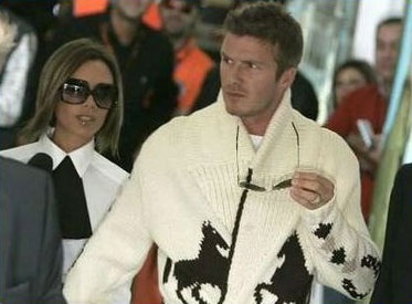 Vợ chồng Beckham đã có mặt ở Italy để dự đám cưới bạn thân - 5