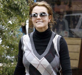 Britney "lộ diện" sau khi sinh em bé thứ hai! - 5