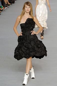 Bộ sưu tập Channel Xuân Hè 2006 - 1