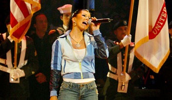 Christina Aguilera: Có còn rực lửa? - 2 Christina Aguilera: Có còn rực lửa? - 2