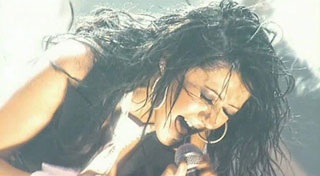 Christina Aguilera: Có còn rực lửa? - 4 Christina Aguilera: Có còn rực lửa? - 4