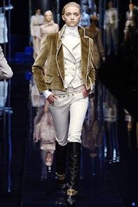 Đẹp sang trọng và kiểu cách - 2