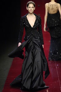 Một vẻ đẹp bay bổng và nữ tính  - 37