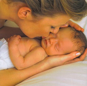 Geri Halliwell: Niềm hạnh phúc của người mẹ can đảm - 1