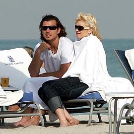 Các sao làm gì trong dịp lễ Giáng sinh? - 7