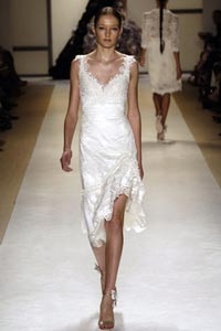 6 khuynh hướng thời trang Xuân Hè 2006 - 15