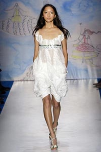 6 khuynh hướng thời trang Xuân Hè 2006 - 14