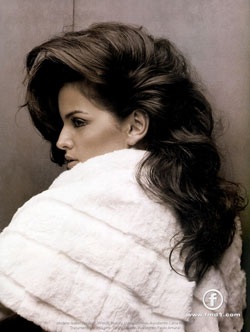 Lại một "chân dài" đến từ Brazil! - 3