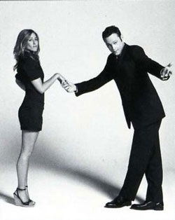 Jennifer và Vince “quấn quít” trên... Entertainment - 2