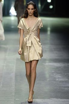 6 khuynh hướng thời trang Xuân Hè 2006 - 28