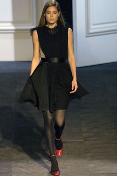 Nếu bạn thích vẻ đẹp yểu điệu nữ tính...  - 4