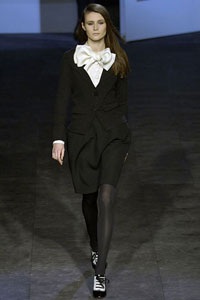 Nếu bạn thích vẻ đẹp yểu điệu nữ tính...  - 23