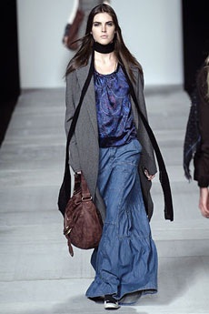 Bụi bặm và phá cách...  - 1