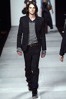 Bụi bặm và phá cách...  - 31