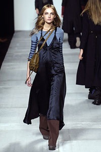 Bụi bặm và phá cách...  - 5