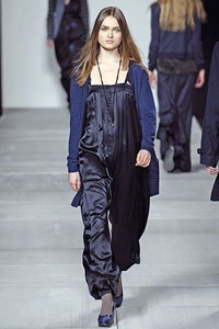 Bụi bặm và phá cách...  - 6