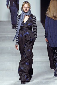 Bụi bặm và phá cách...  - 23