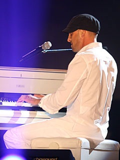 Xem lại lễ trao giải âm nhạc lớn nhất châu Á - 9