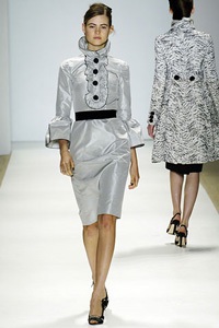 Những bộ váy dạ hội sang trọng và tinh tế - 2