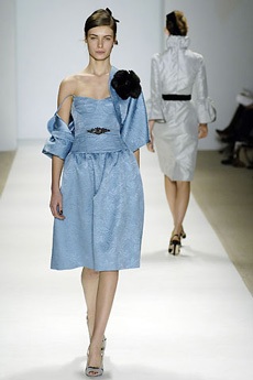 Những bộ váy dạ hội sang trọng và tinh tế - 4