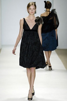 Những bộ váy dạ hội sang trọng và tinh tế - 12