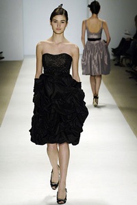 Những bộ váy dạ hội sang trọng và tinh tế - 14